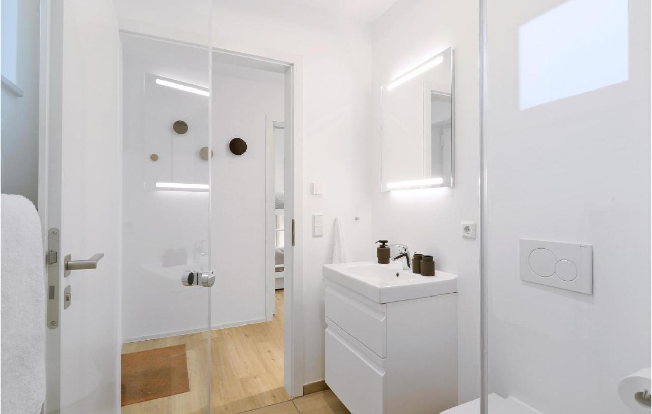 Beautiful Apartment In Lembruch-Duemmer See Bagian luar foto